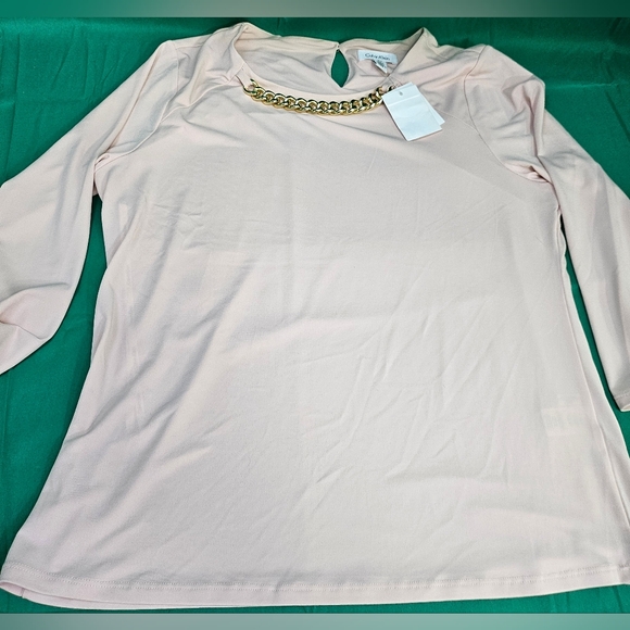 Calvin Klein Chain Neckline Blouse Color Blush K6GH7080 Womens Large  NWT - Picture 1 of 9